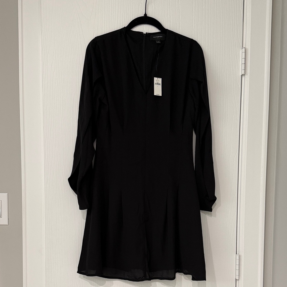 Banana Republic Classic Black Long Sleeve Dress